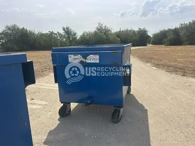 Used UNKNOWN MANUFACTURER USED TWO 2 YARD TOWABLE AND TRAINABLE CARTS Distribution and Warehouse Trolleys Texas US | US Recycling Equipment #1419601