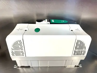 Leroyy Somer Unidrive SP4402 37/45Kw I/P 380-480V 50-60Hz 3Ph (10.6.5)