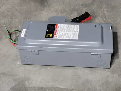 USED SQUARE D CHU361