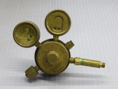 Used UNIWELD _UNKNOWN_ Air Pressure Regulators | OCO Industrial #1642879