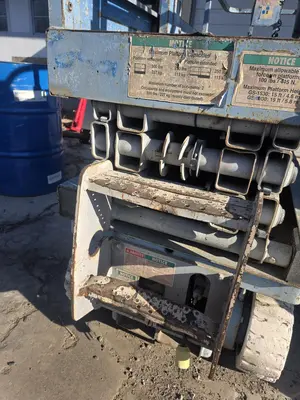2012 GENIE INDUSTRIES GS-1930 Forklifts | MD Equipment Services LLC (8)