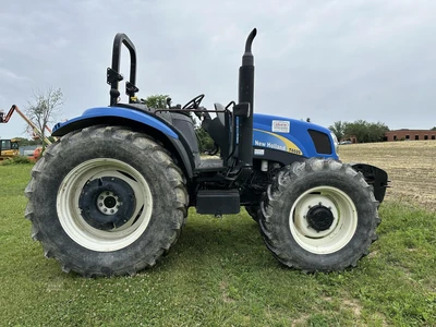 Used NEW HOLLAND T6020 Utility Tractors New York US | Abele Tractor #1343158