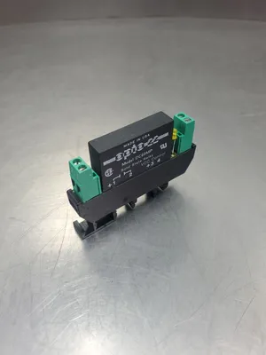 USED Cabur/OPTO22 XO332060