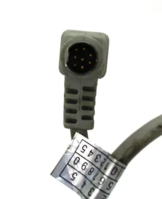 USED ALLEN-BRADLEY 1761-CBL-AM00