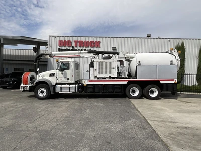 Used 2017 MACK GU713 Hydro Excavators California US | Big Truck & Equipment #1412222