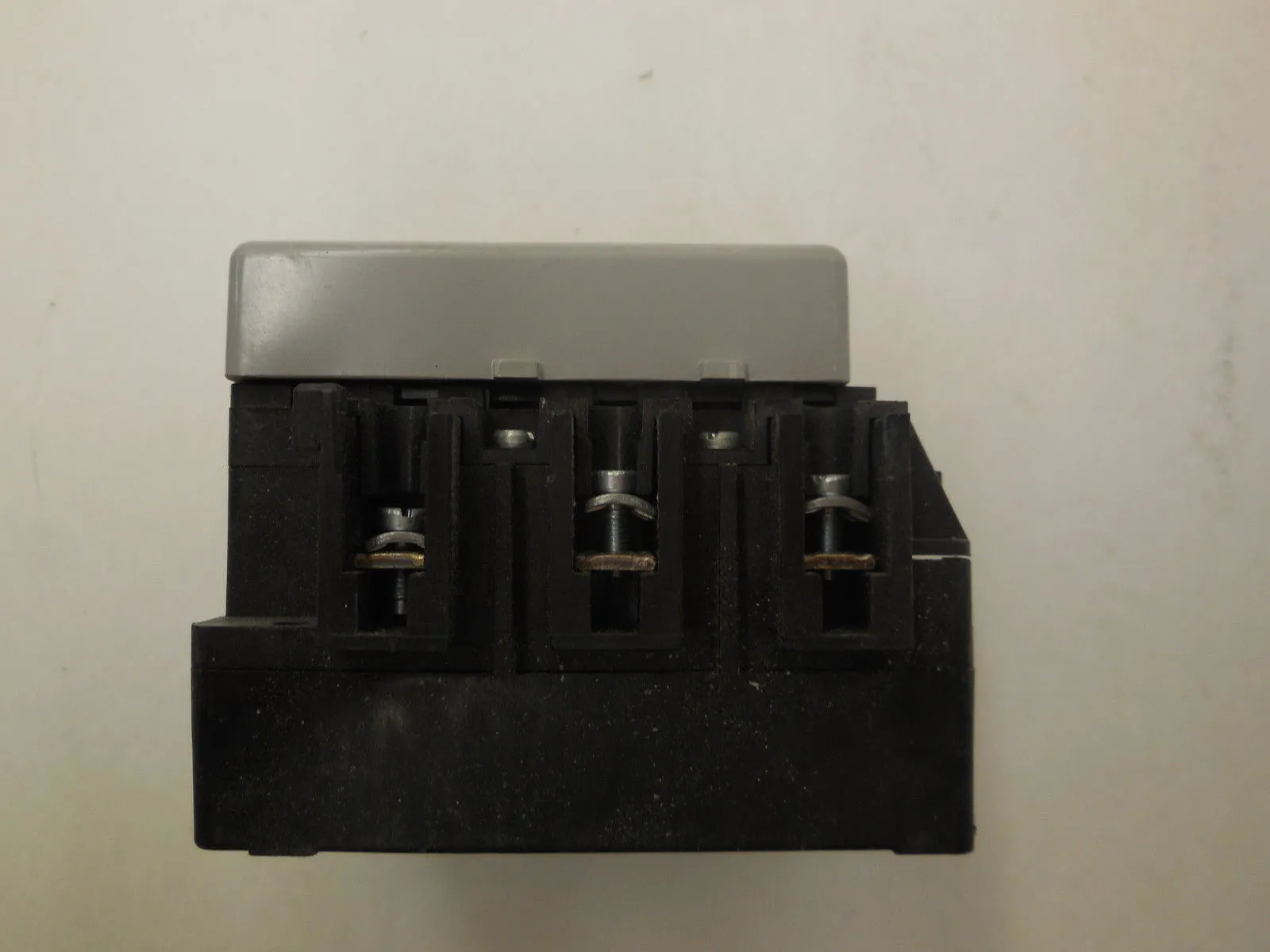 ALLEN BRADLEY 194R-NN030P3 DISCONNECT SER.B 194RNN030P3