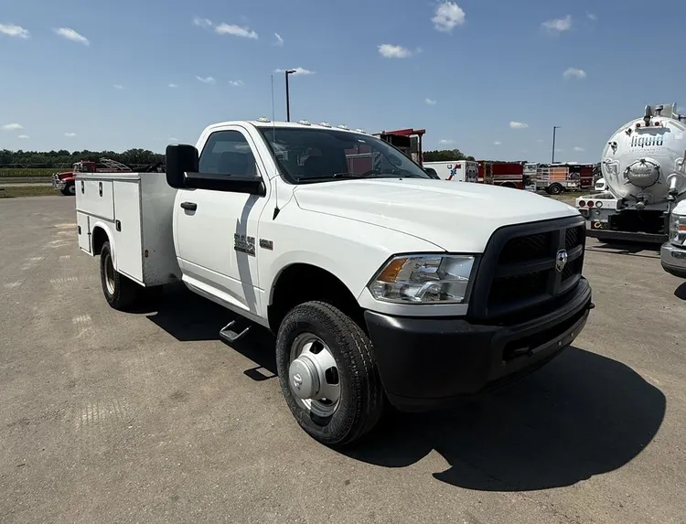 Used 2015 DODGE RAM 3500 TRADESMAN UTILITY BOX 4X4 Service & Utility Trucks Minnesota US | Carco Truck & Equipment #1513882