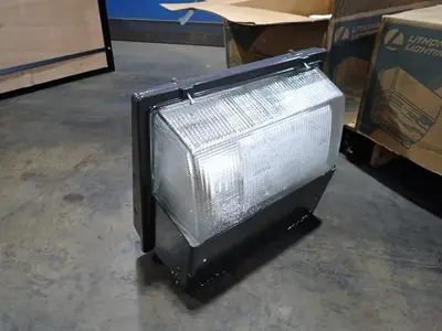 Used LITHONIA LIGHTING TWH 175M 480 DF LPI Lighting Ohio US | HGR 24 #787142