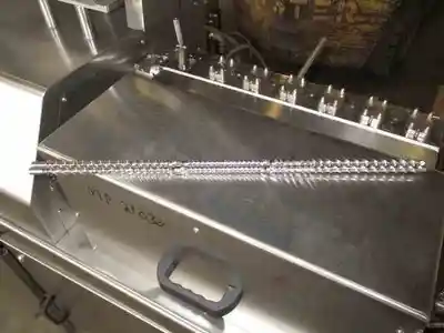 USED STEER ENGINEERING OMICRON 12P