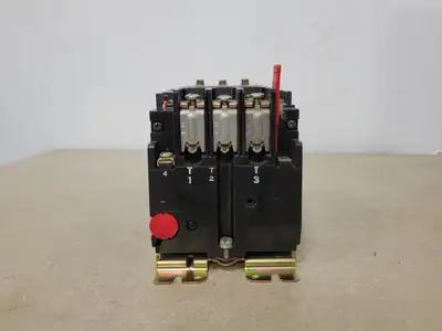 Used SYLVANIA T13U032 Switchgears British Columbia CA | Lenmark #239735