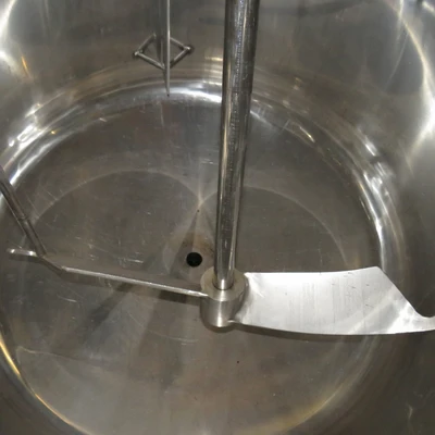 DIESSEL 500 LITRE Tanks SS Europe 0-4,999 Litres | Perry Equipment (7)