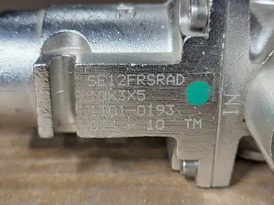 NEW BIFOLD SE12FRSRAD