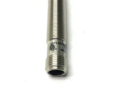 USED SICK INDUCTIVE PROXIMITY SENSOR M12 HOUSING 10MM SN 1071242