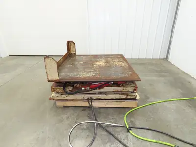 Pneumatic Lift Tilt Table Tote Tipper 2000lb 28° Degree 50x46" Top