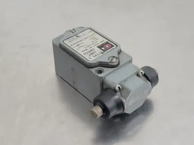 USED CUTLER-HAMMER 10316H294B