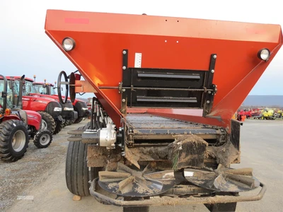 New | in-Stock 2026 PEQUEA SP450 Manure Spreaders Pennsylvania US | Zimmerman Farm Service #1409845
