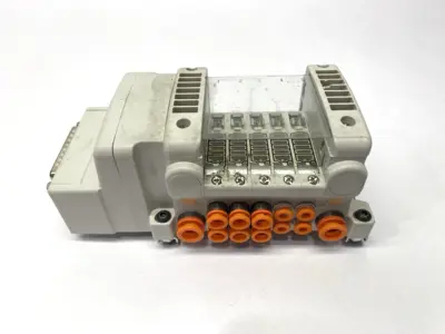 USED SMC PNEUMATIC MANIFOLD BASE MOUNTED ASSEMBLY