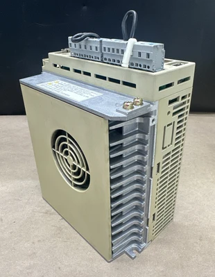 USED Yaskawa SGDM-08AC-SD2