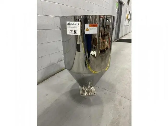 NEW HAITIAN 24"D X 39"H