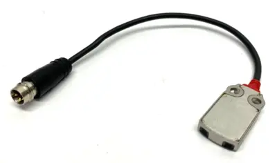 PR-F51CP | Keyence  Photoelectric Sensor Transmitter Thrubeam 0.6m 4-Pin 10-30VDC - Used