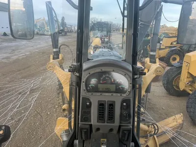 2011 Caterpillar 140M