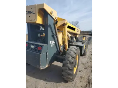 USED 2014 GEHL RS6-42