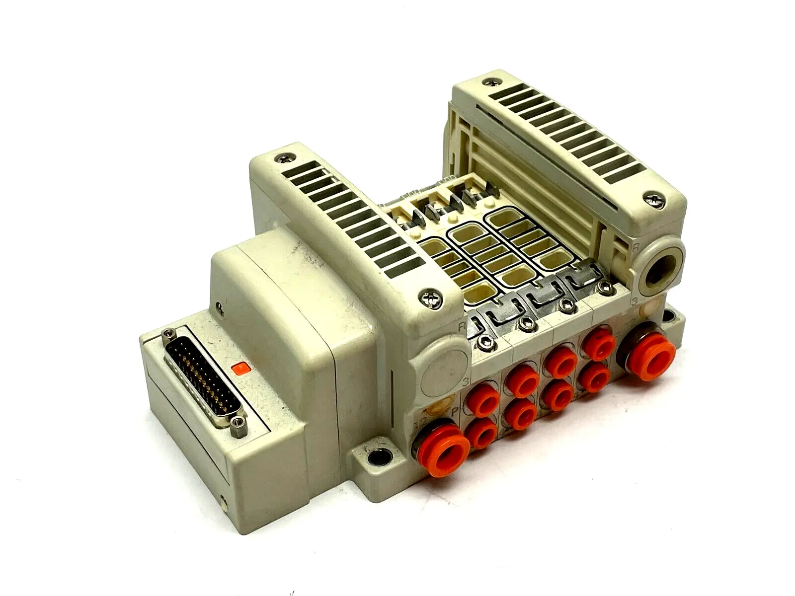 VV5QC21-04N7FD0-S | SMC  Base Plug-In Manifold - Used