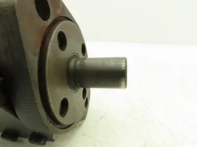 Char-Lynn 103 1044 010 Hydraulic Motor 15 GPM 1900 PSI 2-Bolt SAE-A