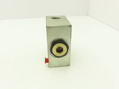 Dana 987618 Hydraulic Manifold Block W Flow Control Valve