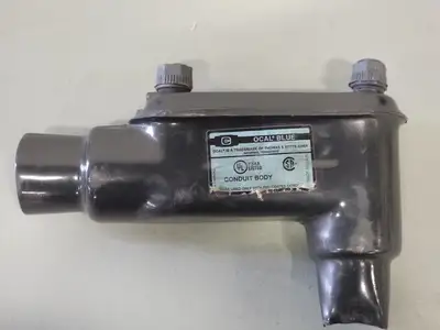 USED THOMAS & BETTS TA04648 A