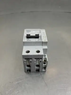 USED Siemens 5SX22 D10 Circuit Breaker, 10A, 400V, 2 Pole w/5SX9100HS