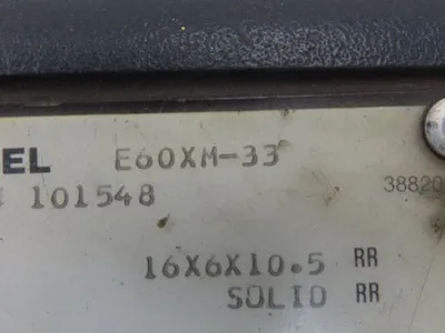 Hyster E60XM-33 Forklift Sideshift 3 Lever Controls And Model Label