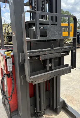 USED RAYMOND EASI R40TT