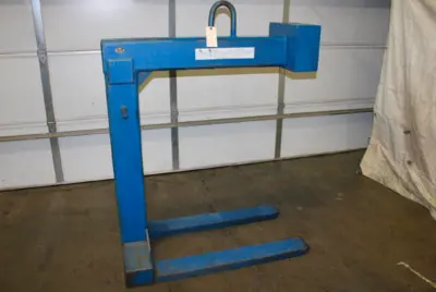 Used Veotil 2,000Lb Pallet Lifter Scrap Winders Michigan US | Midwest Machinery, LLC #1299992