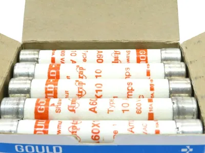 10 NEW SHAWMUT A60X10-1 TYPE 1 10 AMP 600VAC A60X10 A60X101