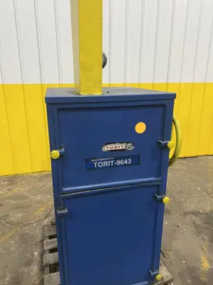 USED DONALDSON TORIT 9643