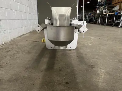 Meyer Vibratory Feeder
