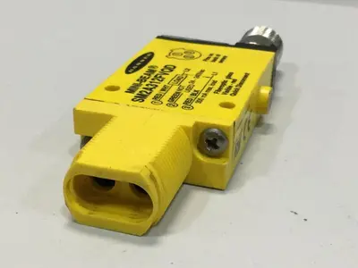 USED BANNER ENGINEERING SM2A312FVQD