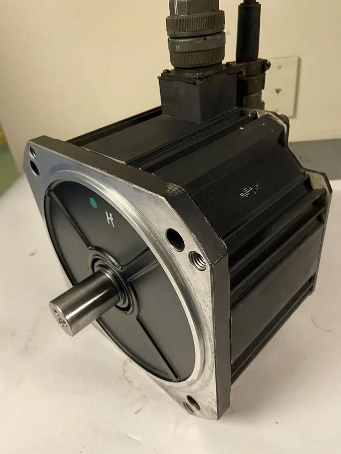 USED NACHI MFM452Q3V