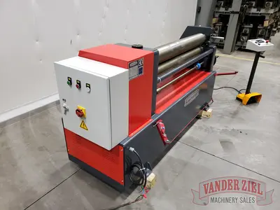Akyapak ASM140-12/5.0 (4' x 1/4") 3 Roll Plate Bending Roll - NEW
