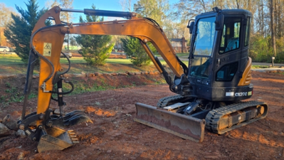 USED 2022 Case CX37C