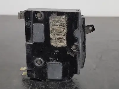 Used SQUARE D QO140 Switchgears British Columbia CA | Lenmark #242868