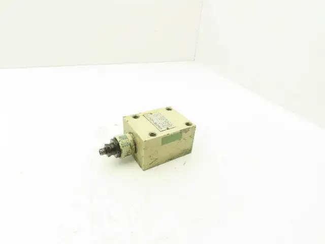 Used KAWASAKI REXROTH _UNKNOWN_ Valves/Fittings | Arrow Industrial #627968