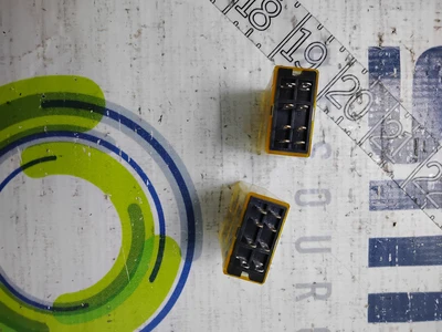 USED IDEC RY2S-U RELAY