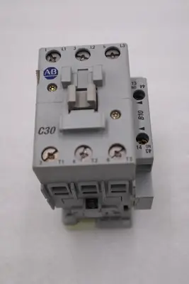 AB Allen-Bradley 100-C30*00 Series-B 600VAC Contactor STOCK H1193A