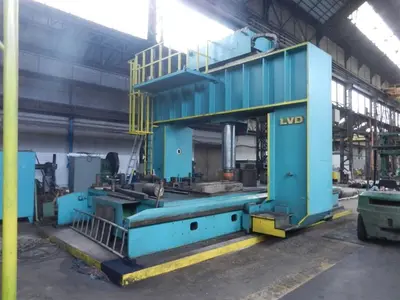 USED LVD 400 TON
