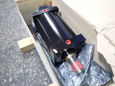 Yates Cylinders Pneumatic Cylinder