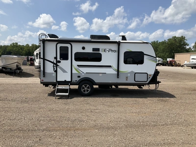 Used 2023 FLAGSTAFF E19FBS Campers, Caravans, Motorhomes Michigan US | Miedema Asset Management Group #1344793