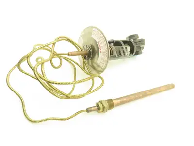 Jordan Valve Mark 80 Temperature Regulator 1"NPT 35-90 Range 14.5" Copper Bulb