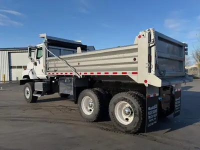 Used 2005 INTERNATIONAL 5600I Dump trucks Washington US | Puget Sound Truck Sales #1546513